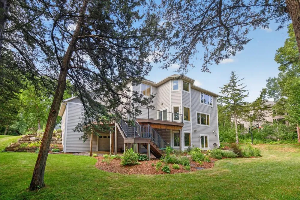 955 Cedar Point Lane SE Oronoco, MN 55960