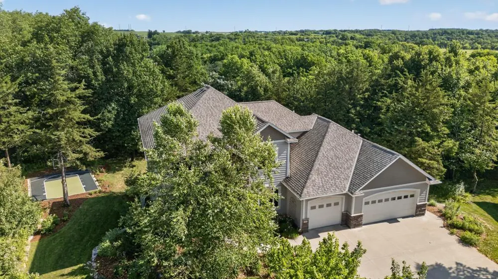 955 Cedar Point Lane SE Oronoco, MN 55960