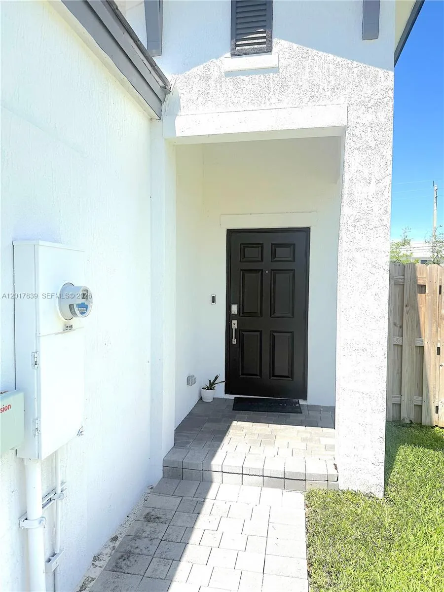 4941 Oakmont Dr #5838 Dania Beach, FL 33312
