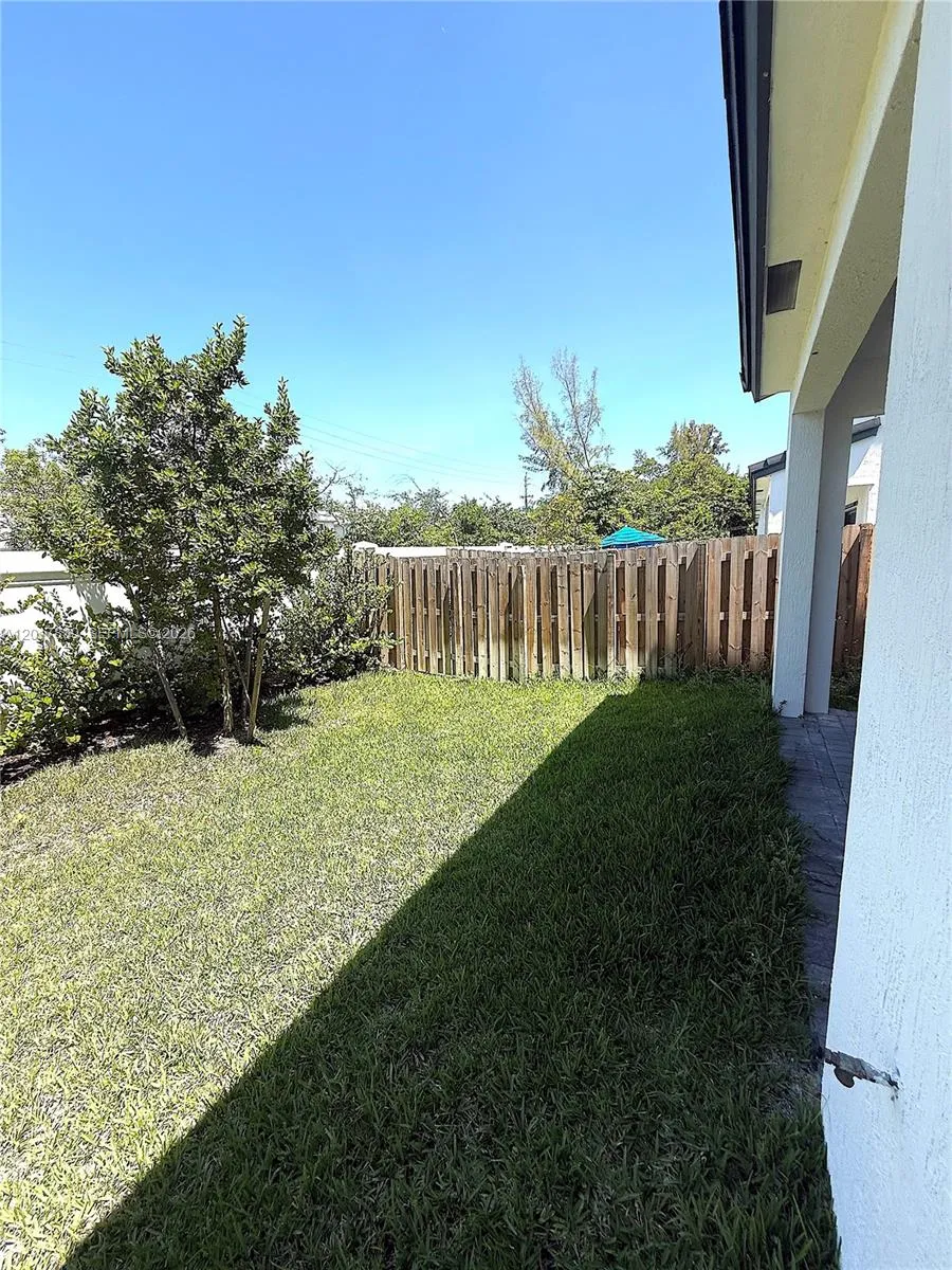 4941 Oakmont Dr #5838 Dania Beach, FL 33312