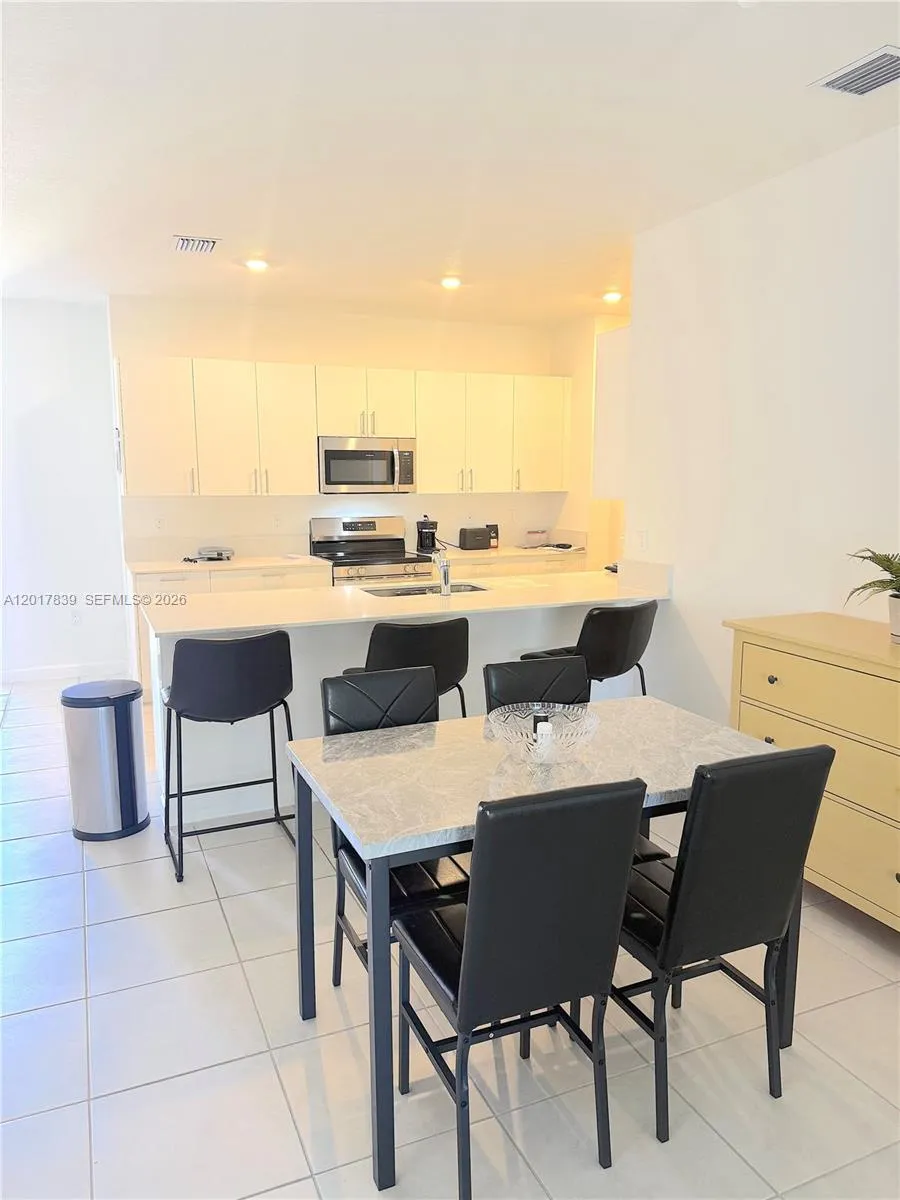 4941 Oakmont Dr #5838 Dania Beach, FL 33312