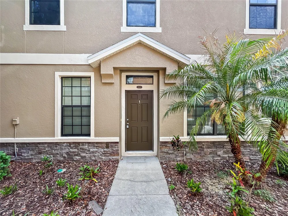 16615 KINGLETSIDE COURT Lithia, FL 33547