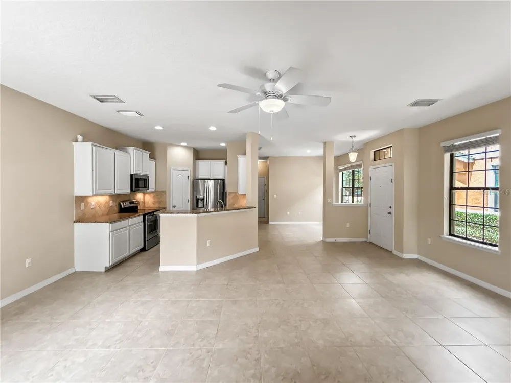 16615 KINGLETSIDE COURT Lithia, FL 33547
