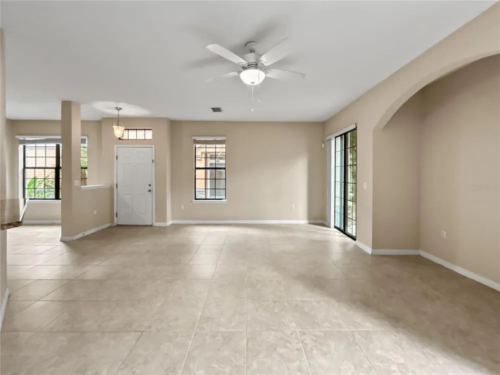 16615 KINGLETSIDE COURT Lithia, FL 33547