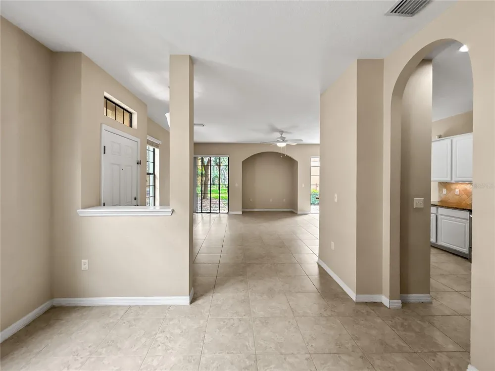16615 KINGLETSIDE COURT Lithia, FL 33547