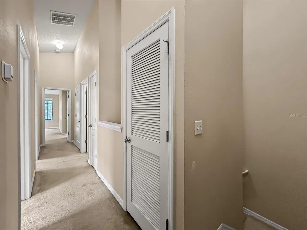 16615 KINGLETSIDE COURT Lithia, FL 33547