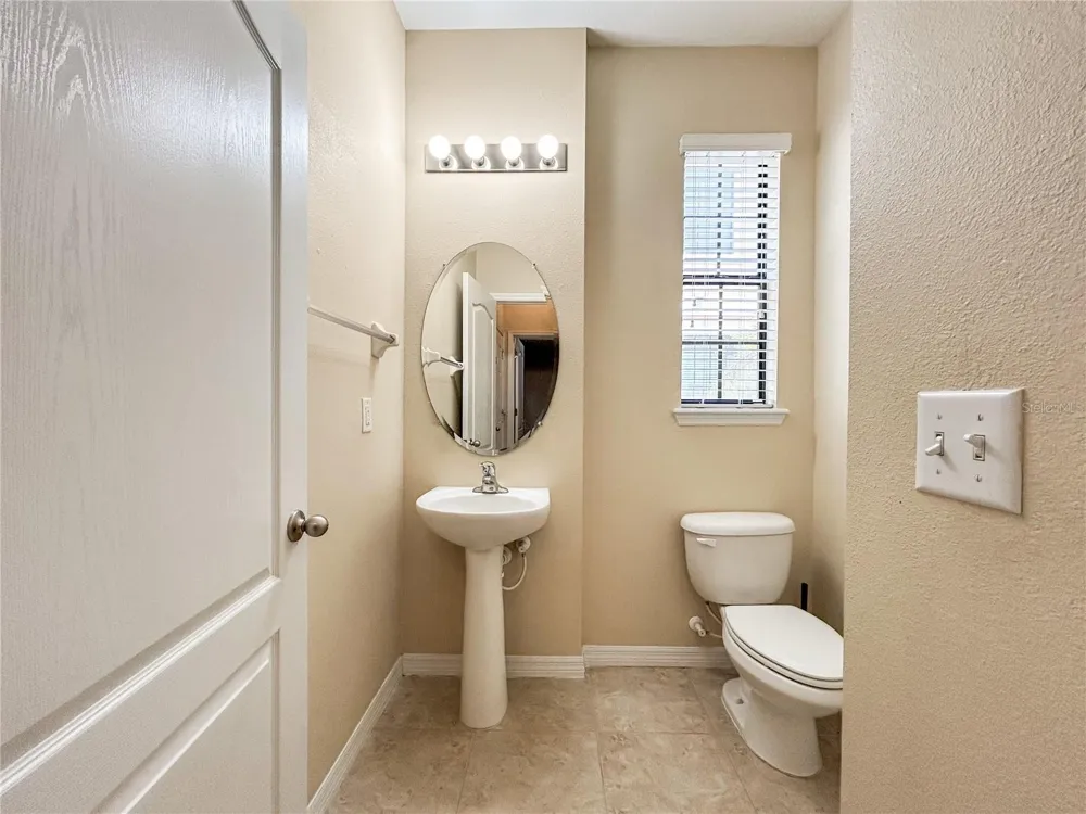 16615 KINGLETSIDE COURT Lithia, FL 33547