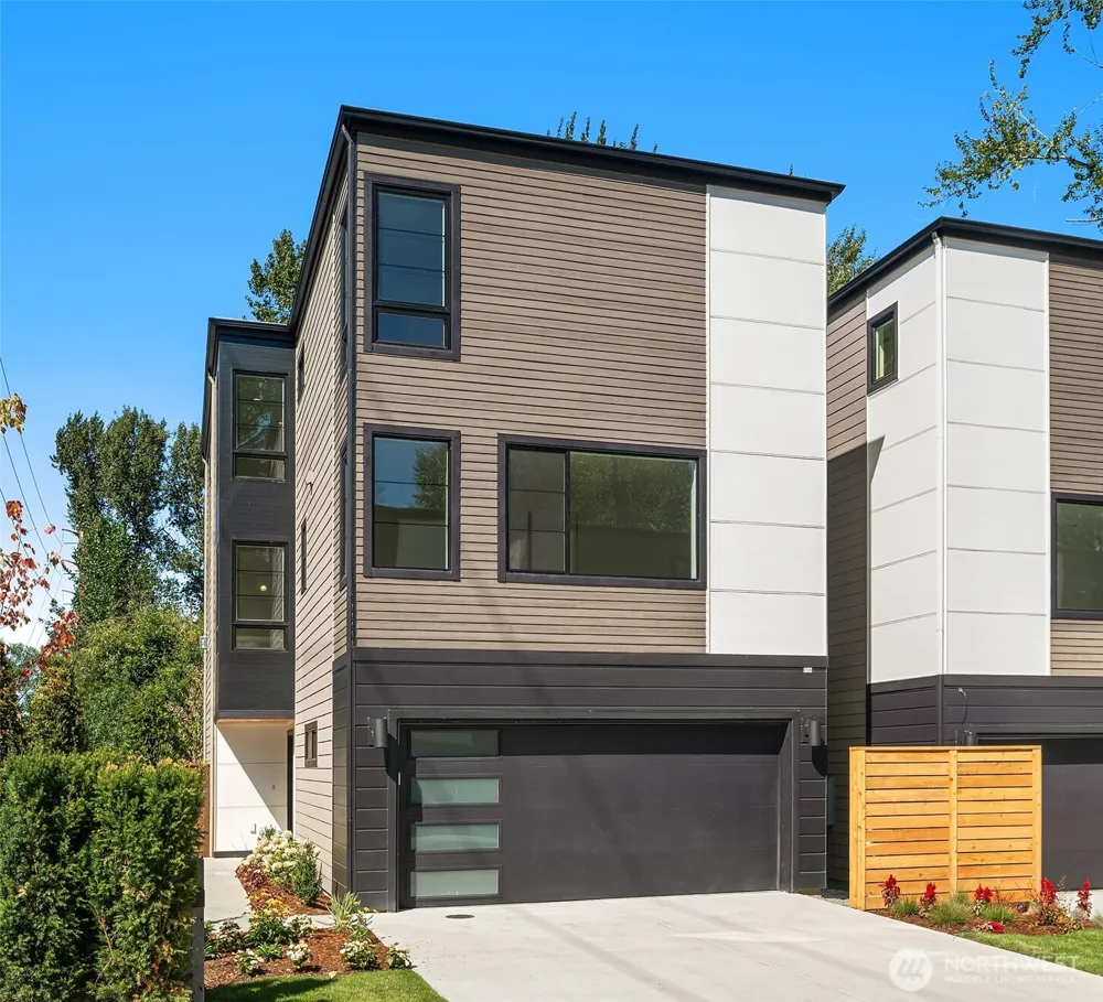 14826 Site 1 NE 2nd Court Bellevue, WA 98007
