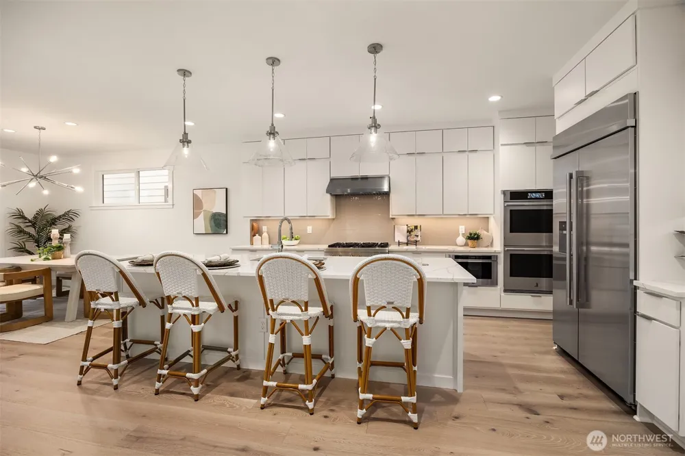 14826 Site 1 NE 2nd Court Bellevue, WA 98007