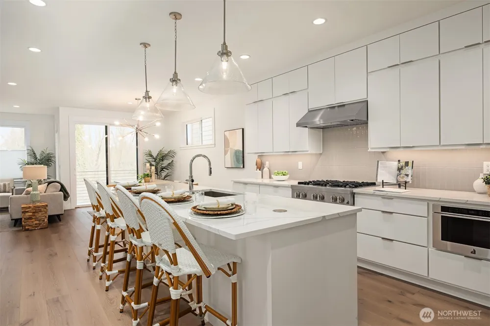 14826 Site 1 NE 2nd Court Bellevue, WA 98007