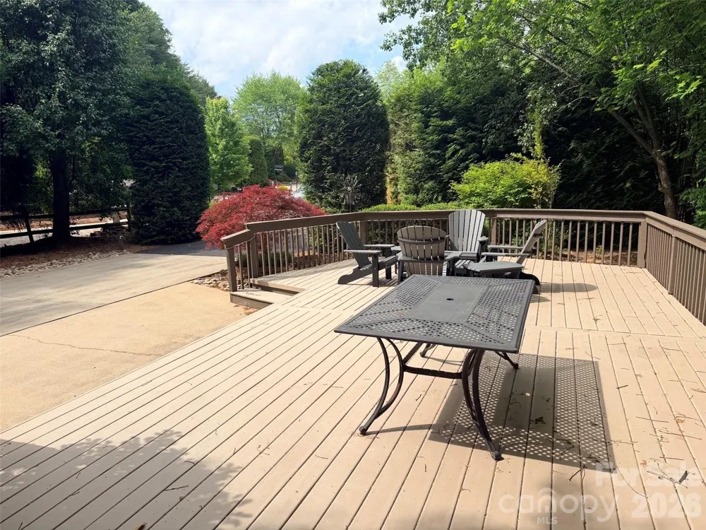 104 Willis Way Lake Lure, NC 28746