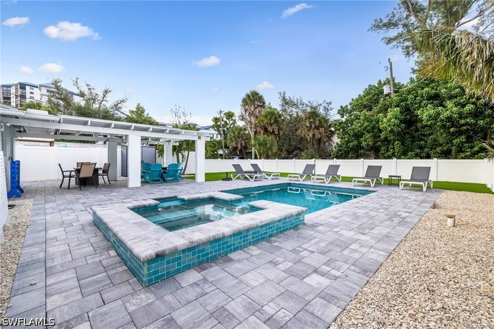 Coquina Road Fort Myers Beach, FL 33931