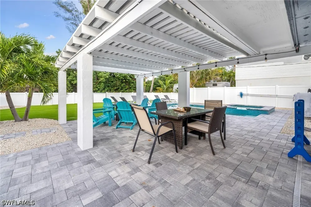 Coquina Road Fort Myers Beach, FL 33931