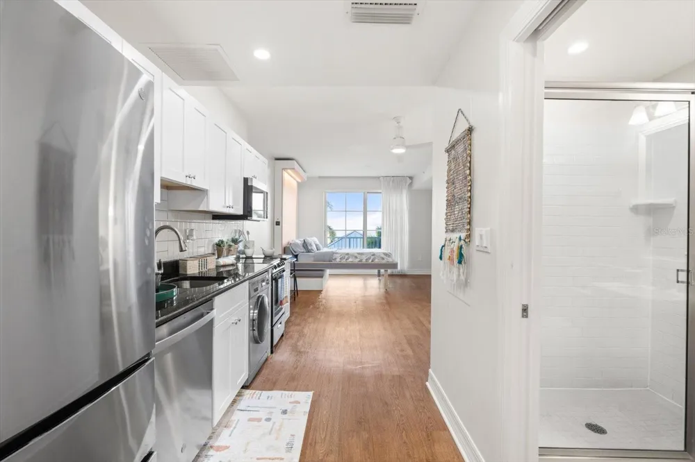 536 BAHIA BEACH BOULEVARD #320B Ruskin, FL 33570