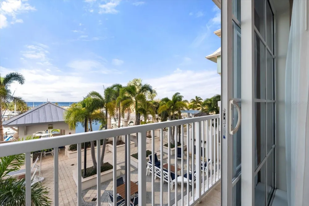 536 BAHIA BEACH BOULEVARD #320B Ruskin, FL 33570