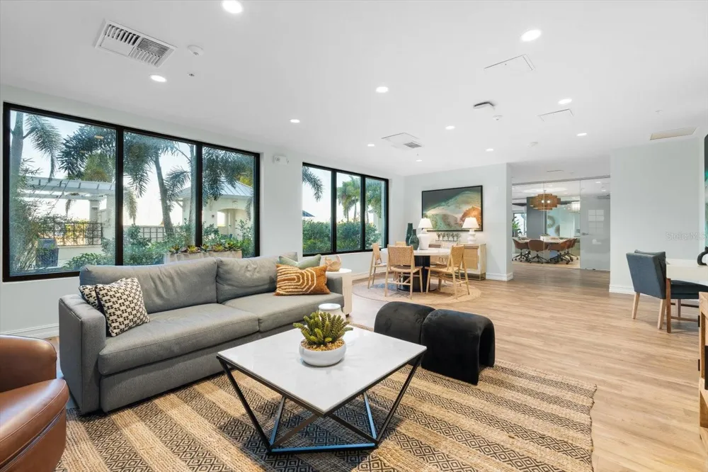 536 BAHIA BEACH BOULEVARD #320B Ruskin, FL 33570