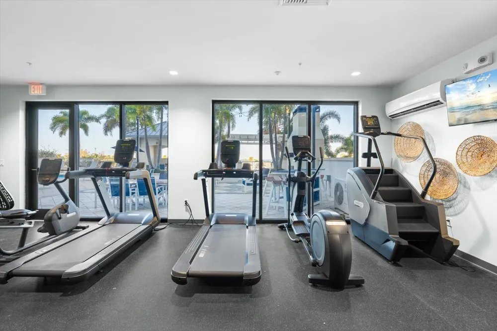 536 BAHIA BEACH BOULEVARD #320B Ruskin, FL 33570
