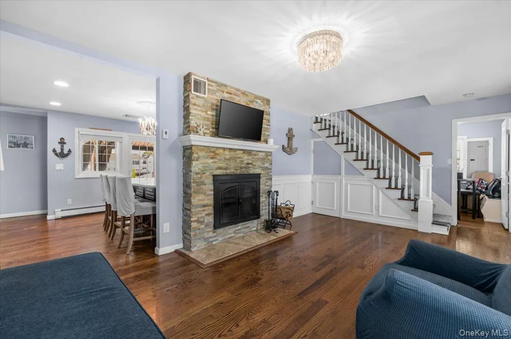 2968 Islip Court Wantagh, NY 11793