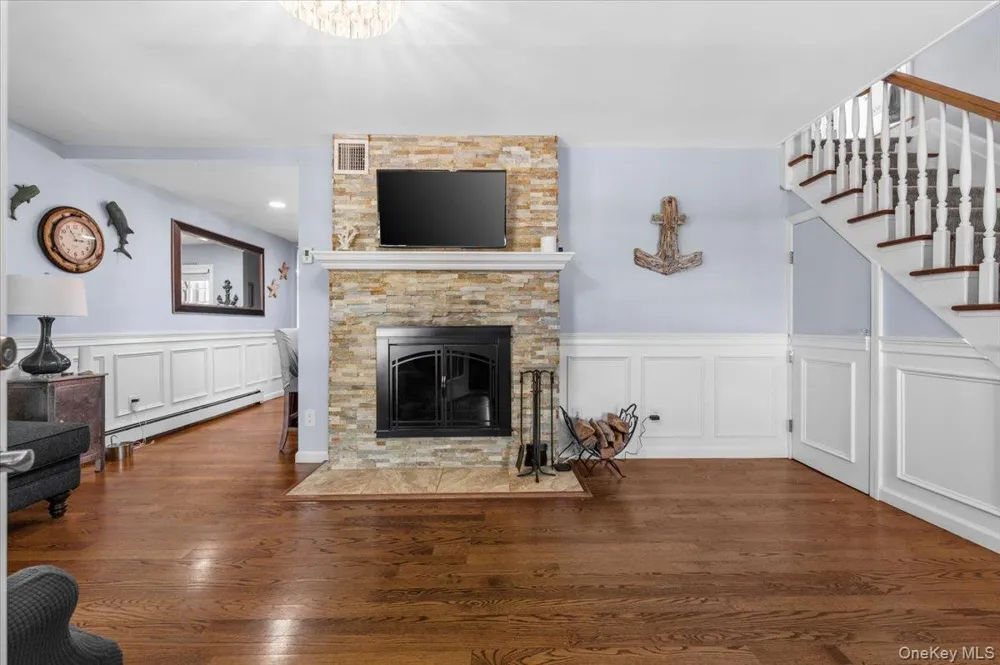2968 Islip Court Wantagh, NY 11793