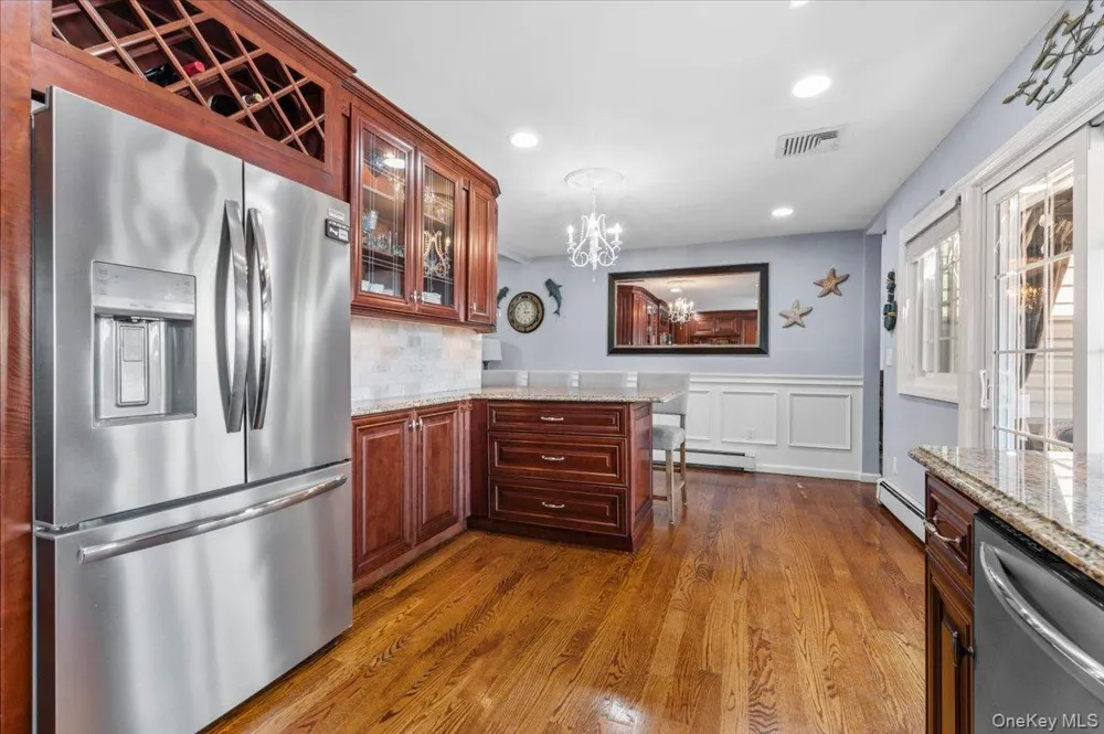 2968 Islip Court Wantagh, NY 11793