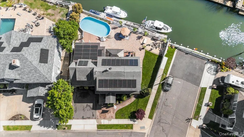 2968 Islip Court Wantagh, NY 11793