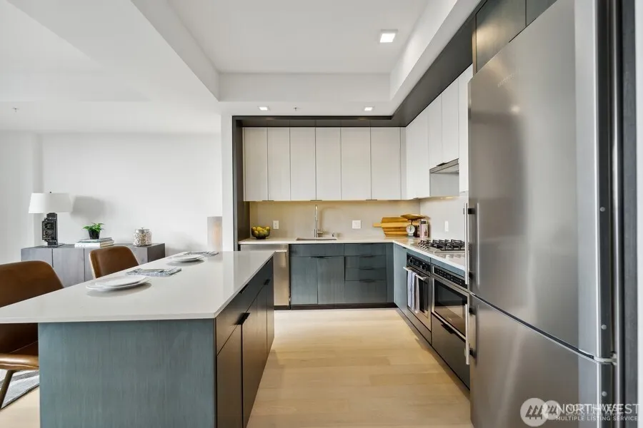 590 1st Avenue S #805 Seattle, WA 98104