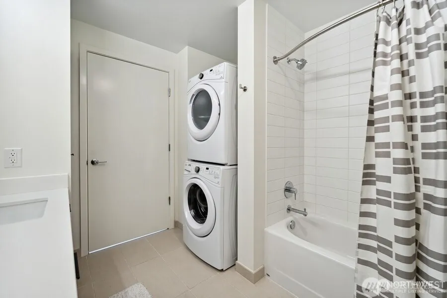 590 1st Avenue S #805 Seattle, WA 98104