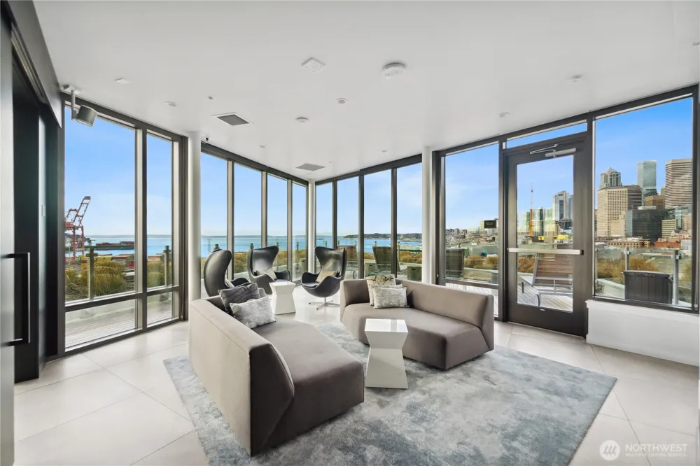 590 1st Avenue S #805 Seattle, WA 98104
