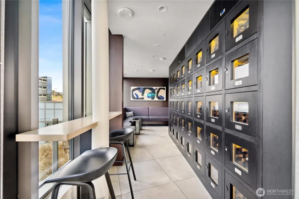 590 1st Avenue S #805 Seattle, WA 98104