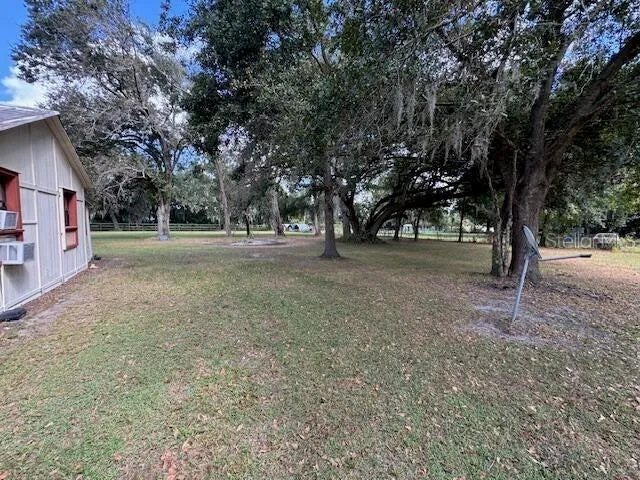 2806 E 60 HIGHWAY Plant City, FL 33567