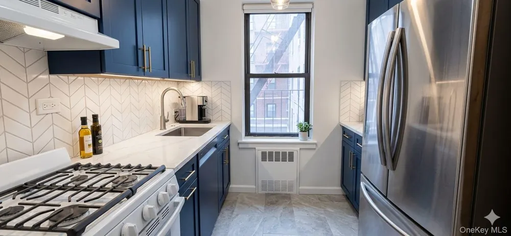 6535 108th Street #B7 Forest Hills, NY 11375