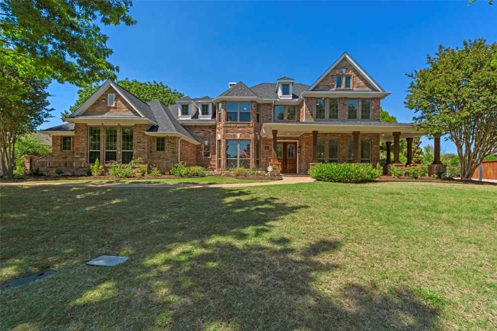 5805 Glenmore Drive Parker, TX 75002