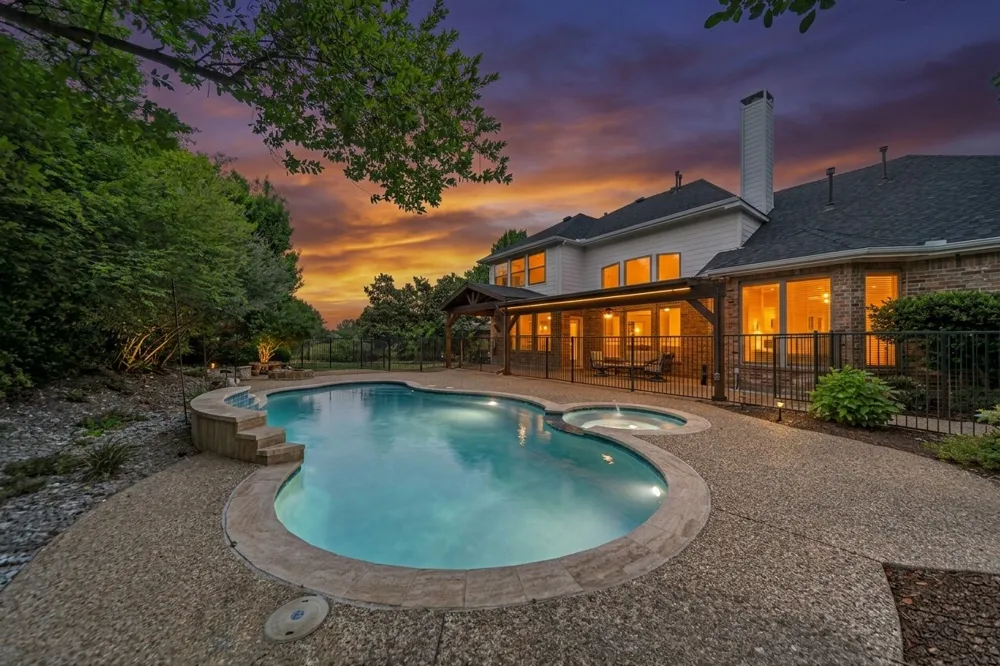 5805 Glenmore Drive Parker, TX 75002