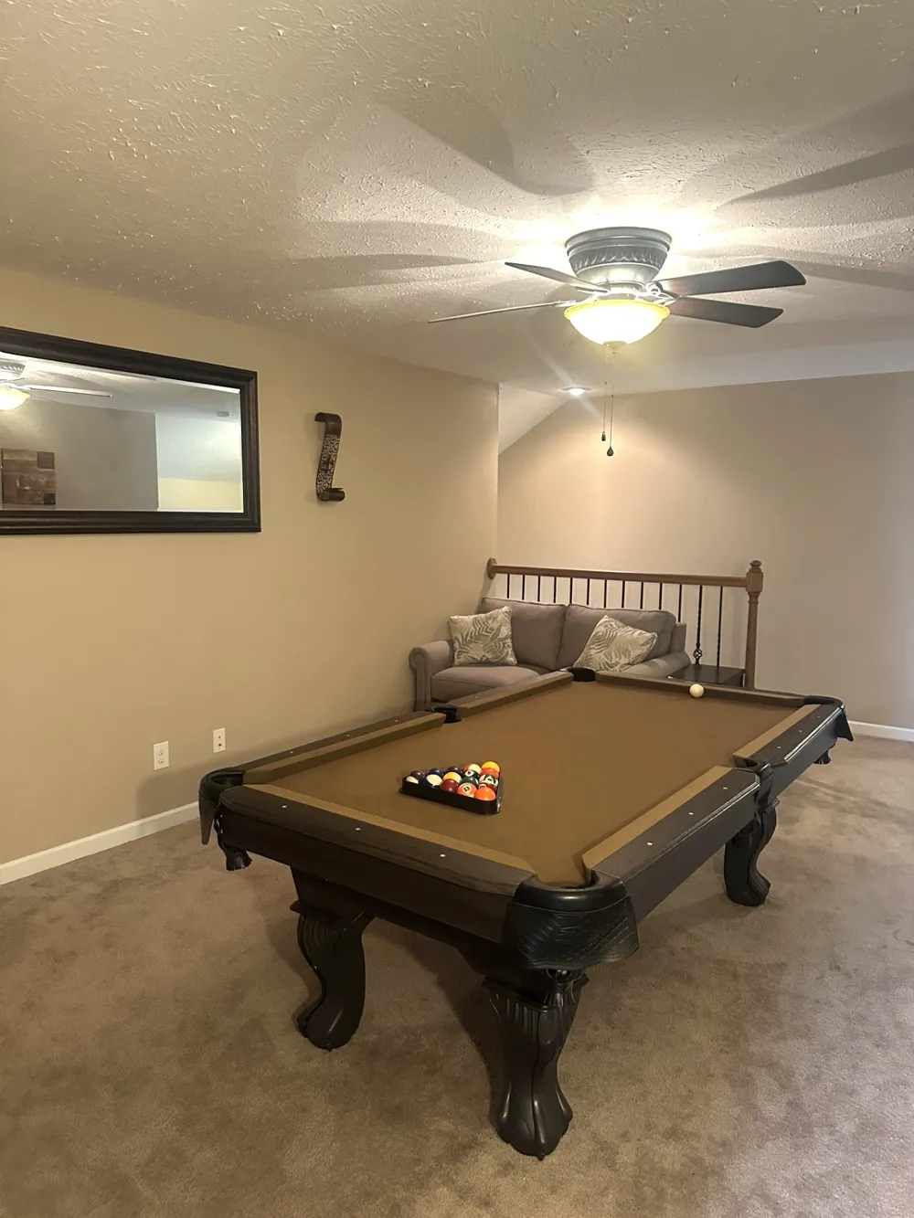 59 Eiffel Tower Ln Paris, TN 38242