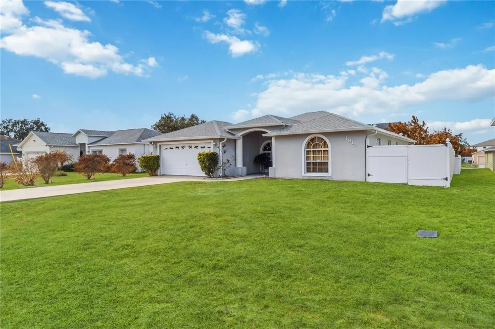 1912 MANATEE DR Poinciana, FL 34759
