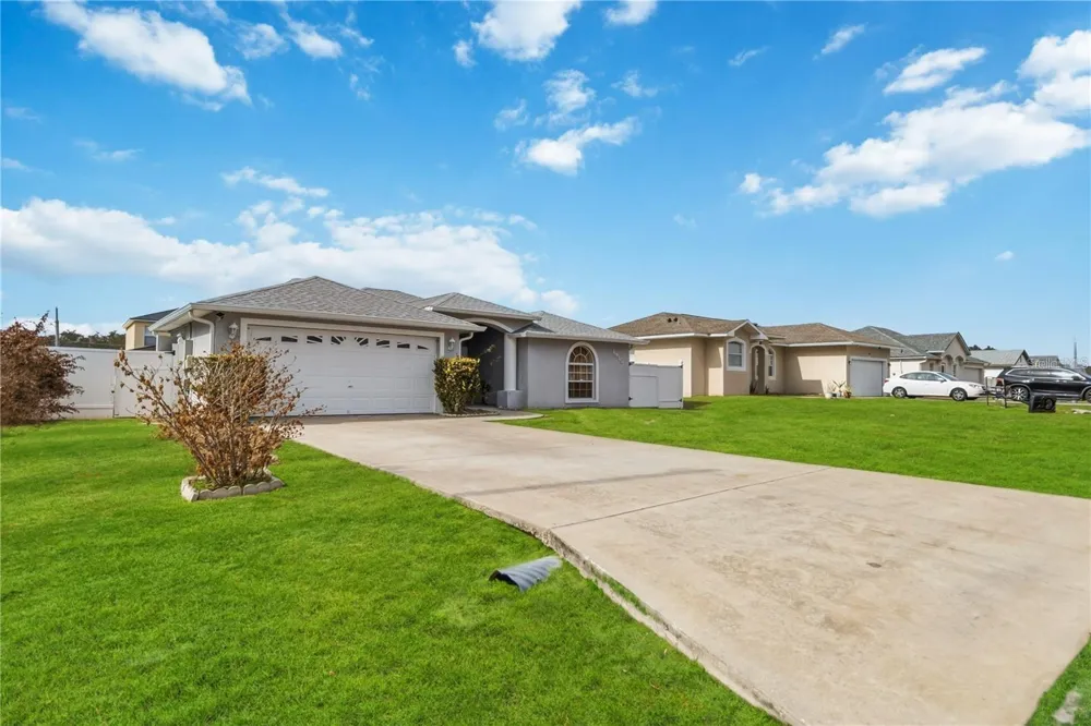 1912 MANATEE DR Poinciana, FL 34759