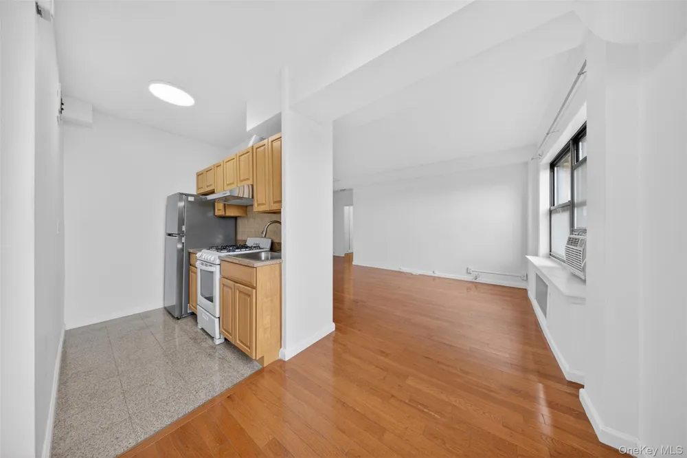 99-72 66th Rd #7F Rego Park, NY 11374