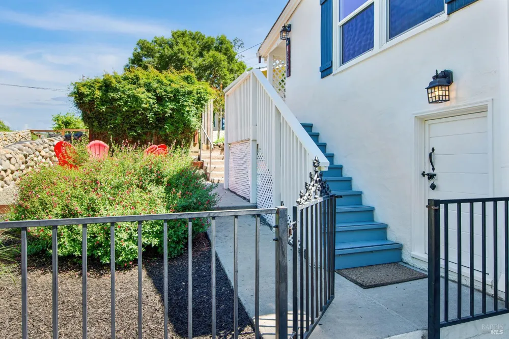 820 Warm Springs Road Kenwood, CA 95452