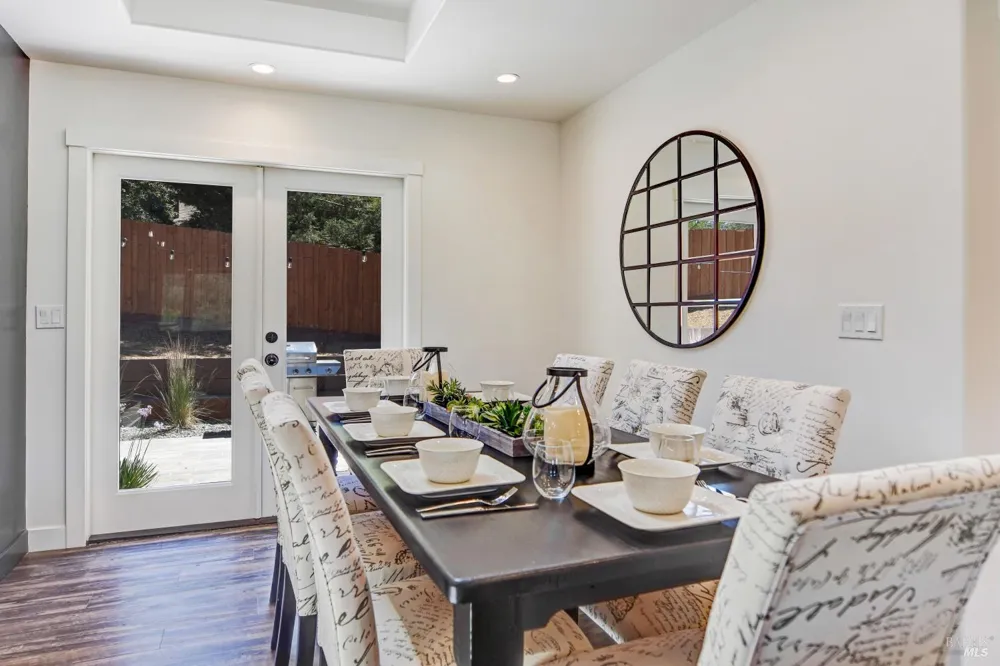 820 Warm Springs Road Kenwood, CA 95452