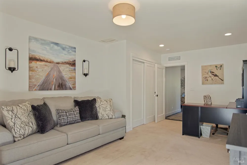 820 Warm Springs Road Kenwood, CA 95452