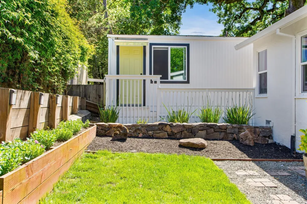 820 Warm Springs Road Kenwood, CA 95452