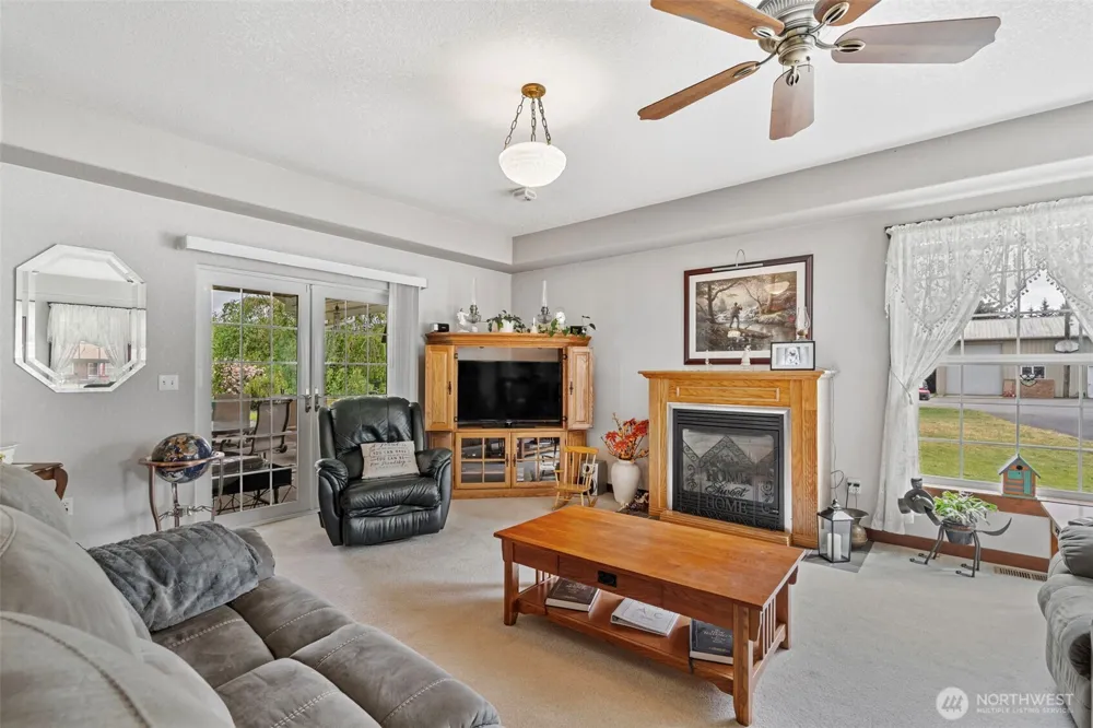 2716 Foron Road Centralia, WA 98531