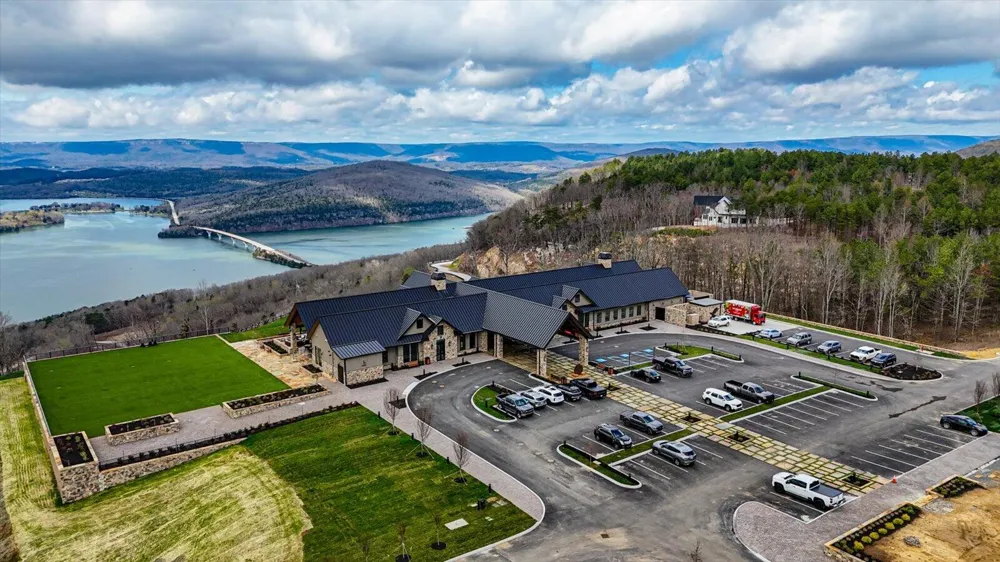 Legacy Drive Guild, TN 37340