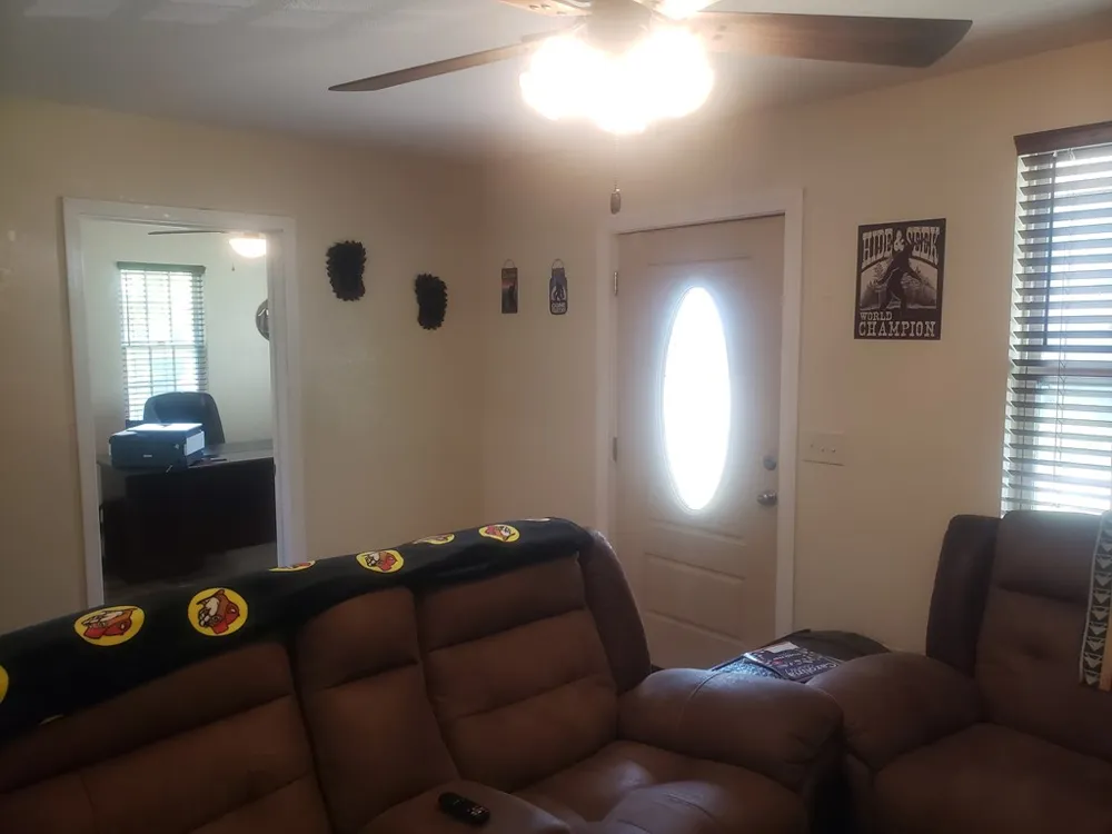 5842 Us Hwy 64 W Brasstown, NC 28902