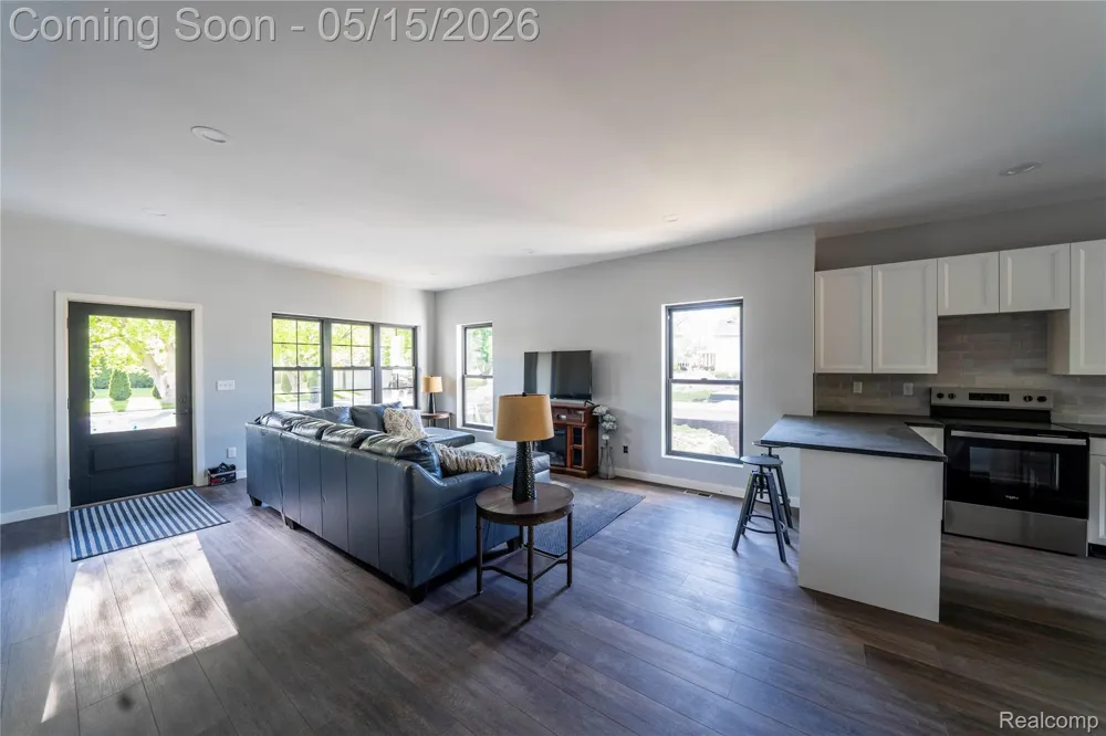 3551 7th Street Wyandotte City, MI 48192