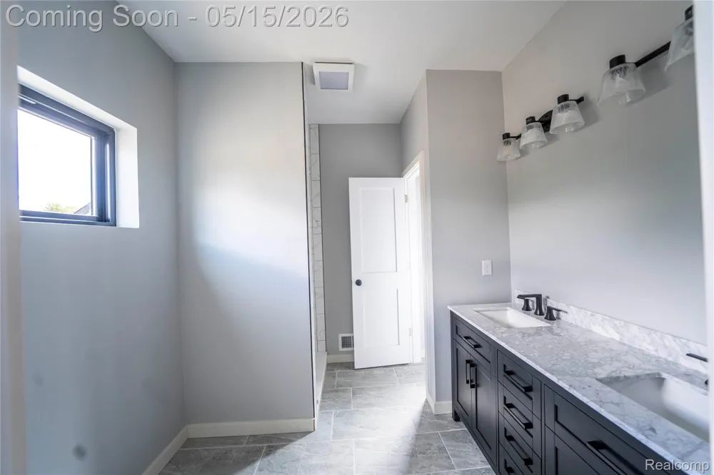 3551 7th Street Wyandotte City, MI 48192