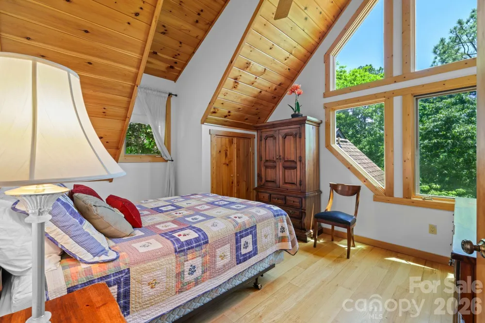 167 Wild Orchid Trail Bryson City, NC 28713