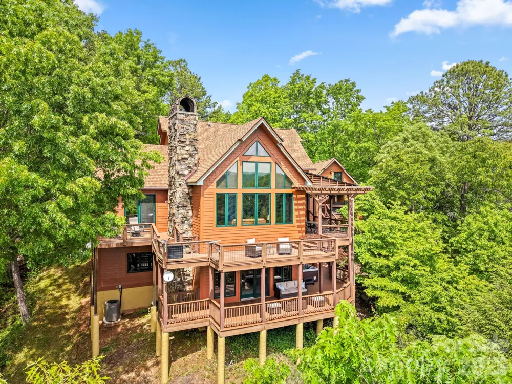 167 Wild Orchid Trail Bryson City, NC 28713