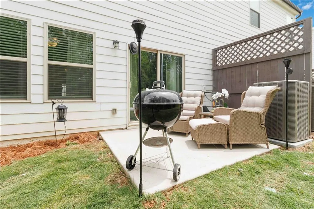 5321 Glade Park Drive Lilburn, GA 30047