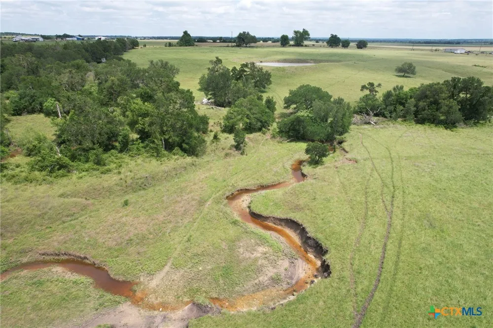 201 CR 201 Cameron, TX 76520